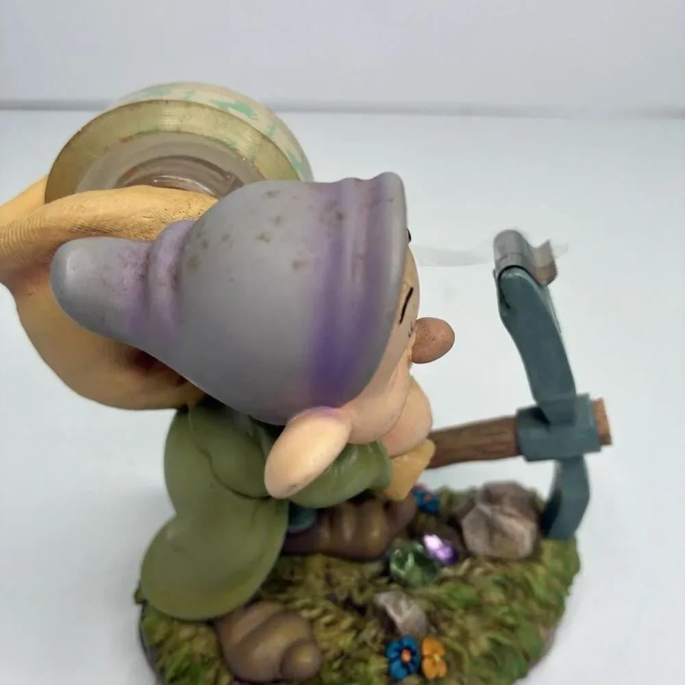 Disney Snow White & The Seven Dwarfs Part of  Desk Set Dopey Tape Dispenser 1999